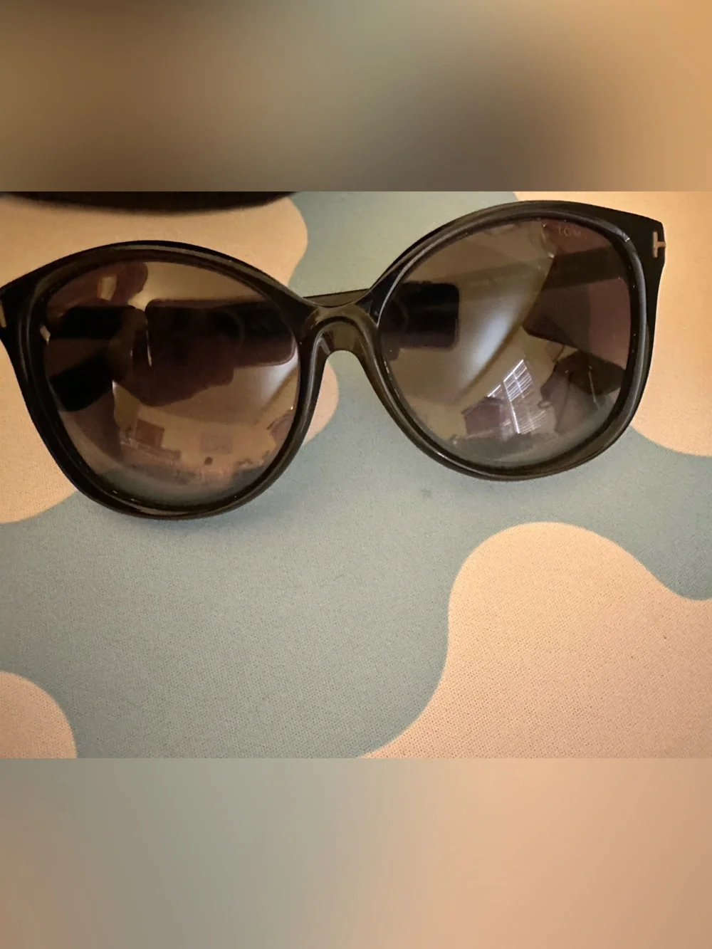 Tom Ford Oversized Sunglasses - Picture 2 of 6